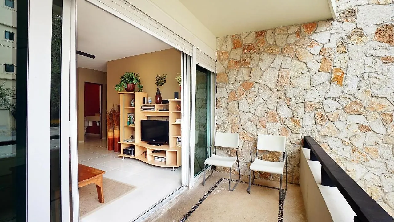 Meridian Downtown Apartments Playa del Carmen