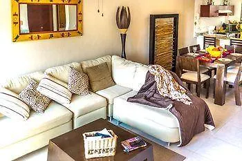 Meridian Downtown Apartments Playa del Carmen