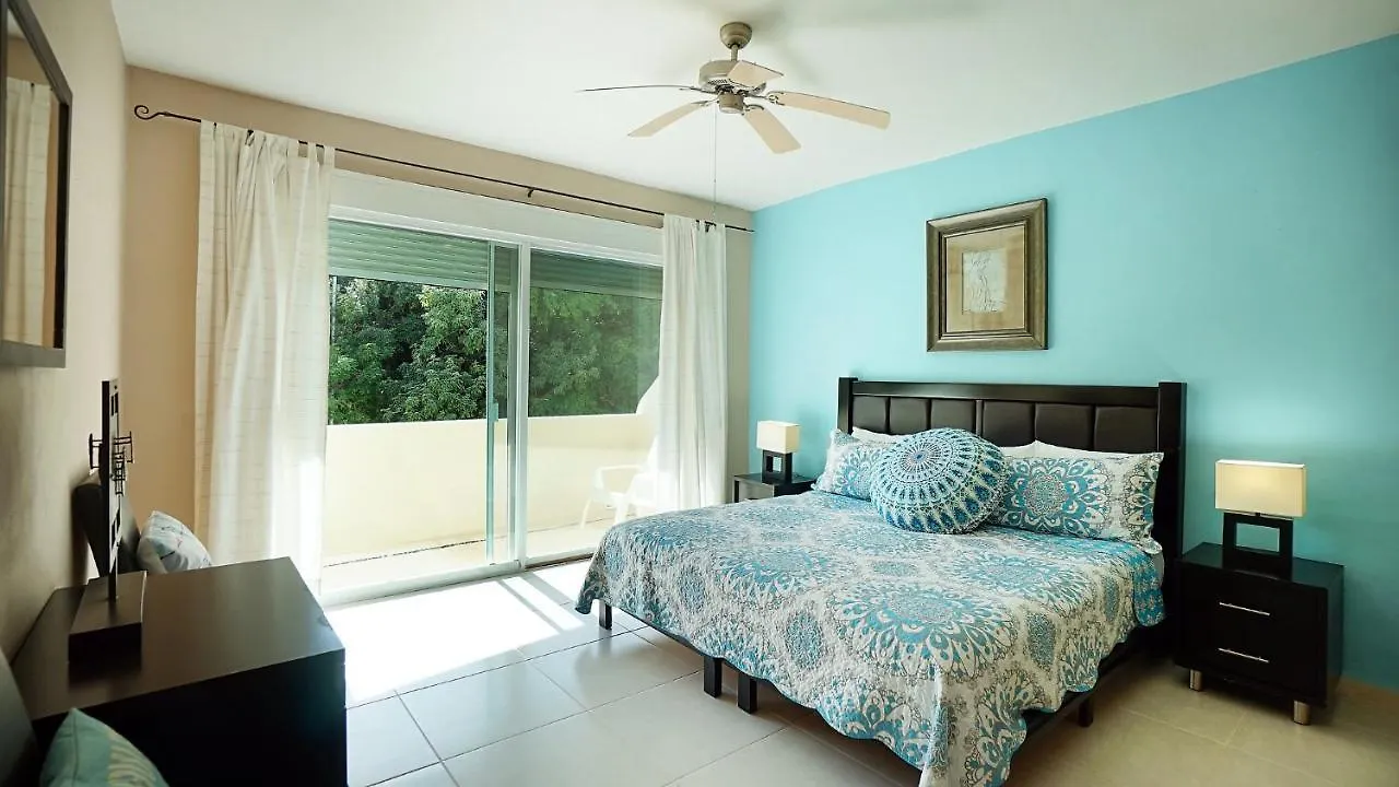 Meridian Downtown Apartments Playa del Carmen