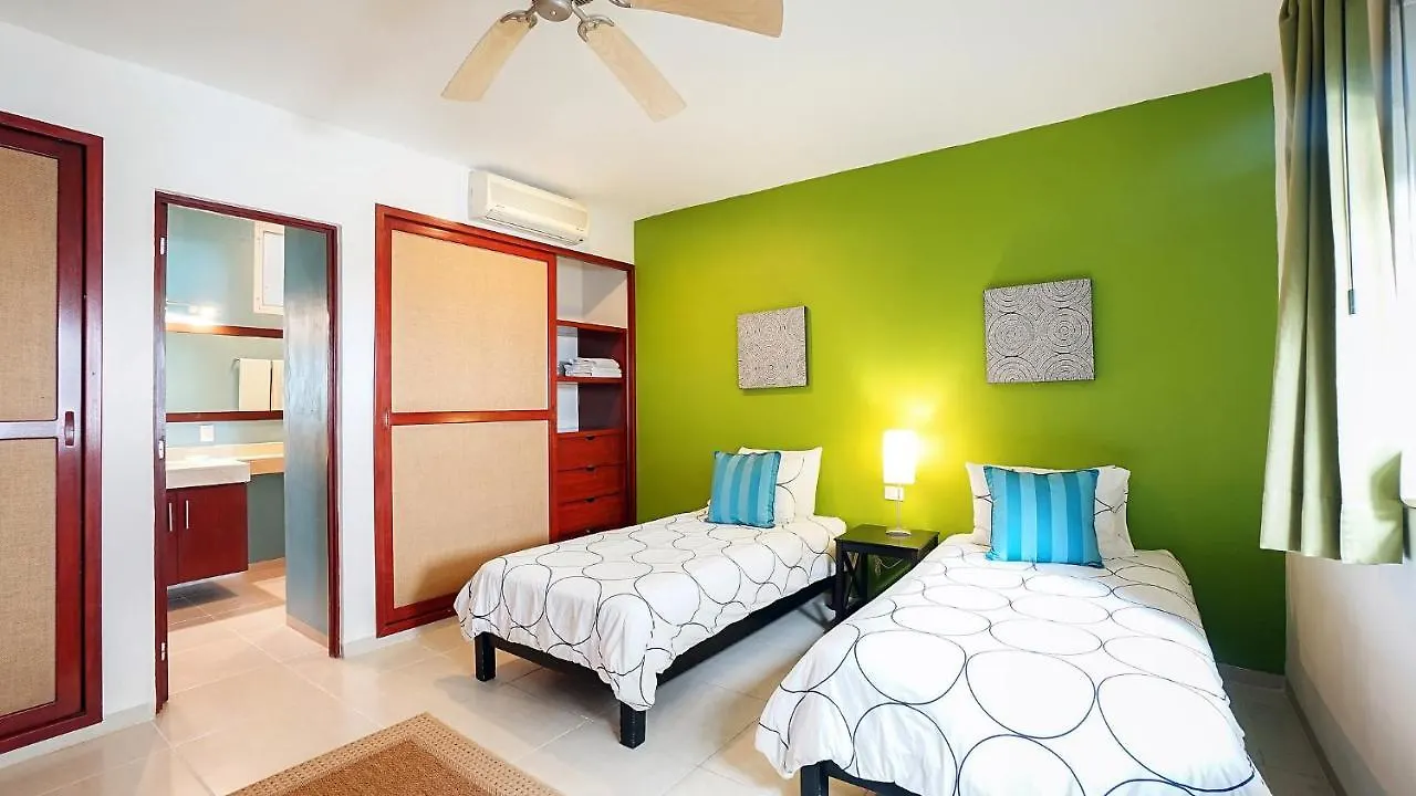 Meridian Downtown Apartments Playa del Carmen Mexico