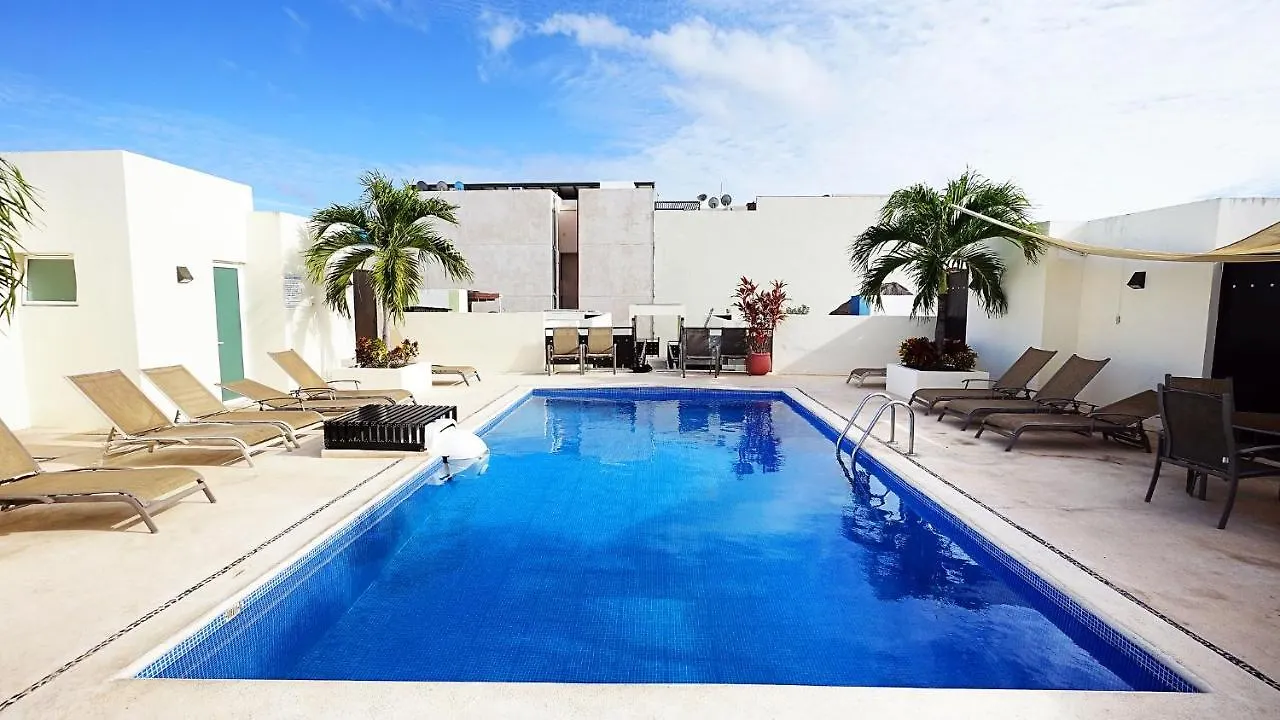 Meridian Downtown Apartments Playa del Carmen Mexico