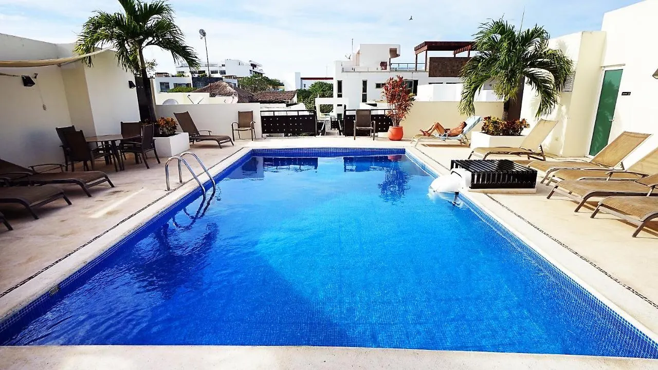 Meridian Downtown Apartments Playa del Carmen